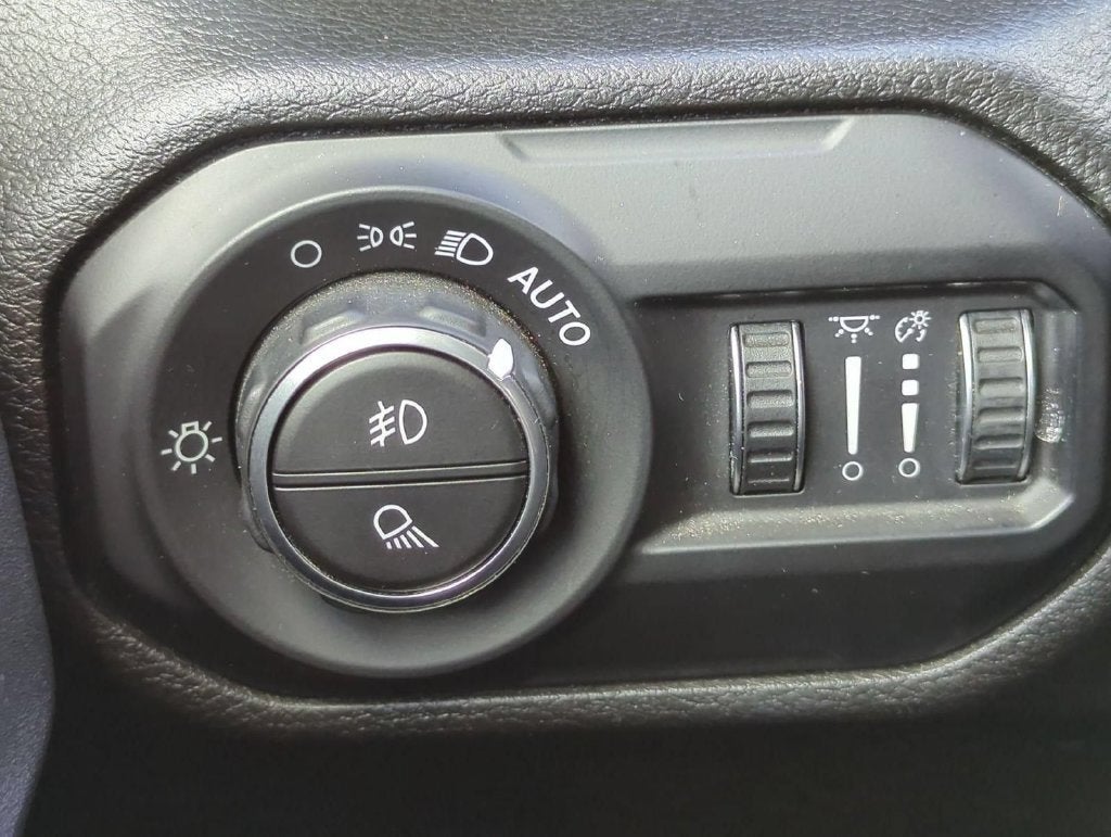 2021 Jeep Gladiator Sport S 4x4