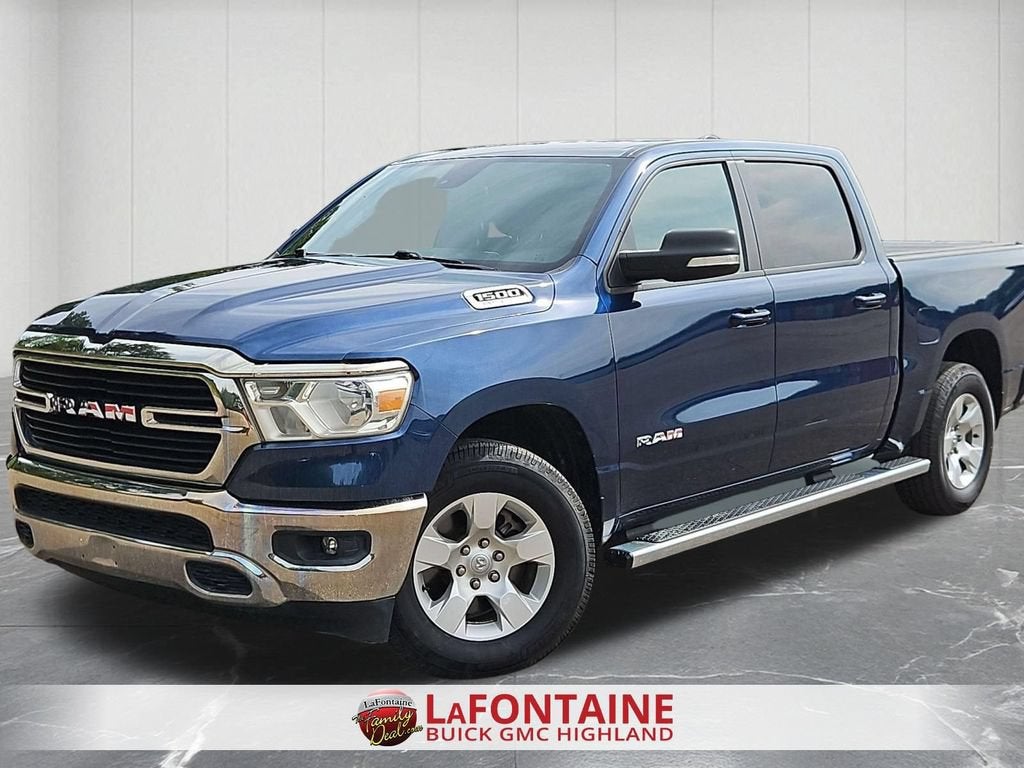 2021 RAM 1500 Big Horn Crew Cab 4x4 5'7" Box