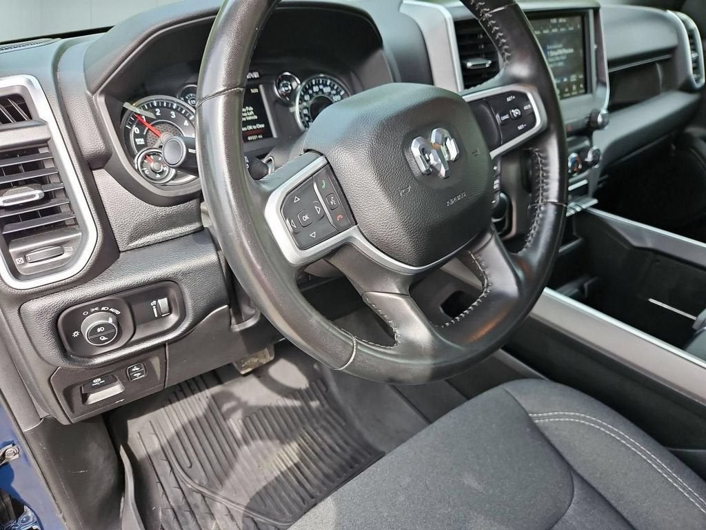 2021 RAM 1500 Big Horn Crew Cab 4x4 5'7" Box