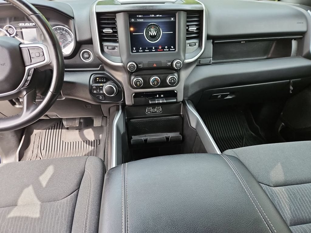 2021 RAM 1500 Big Horn Crew Cab 4x4 5'7" Box