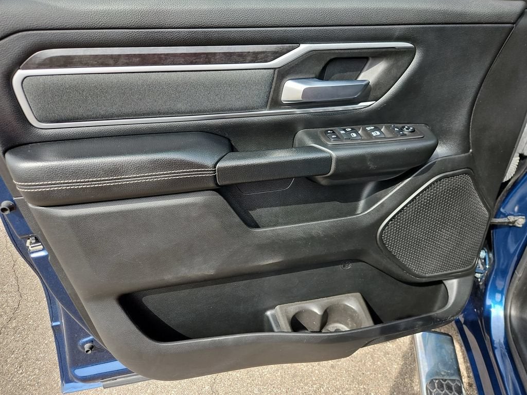 2021 RAM 1500 Big Horn Crew Cab 4x4 5'7" Box