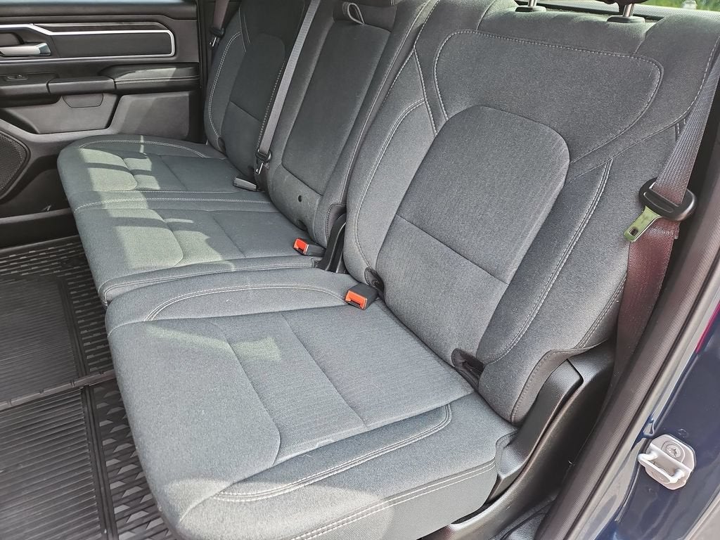 2021 RAM 1500 Big Horn Crew Cab 4x4 5'7" Box