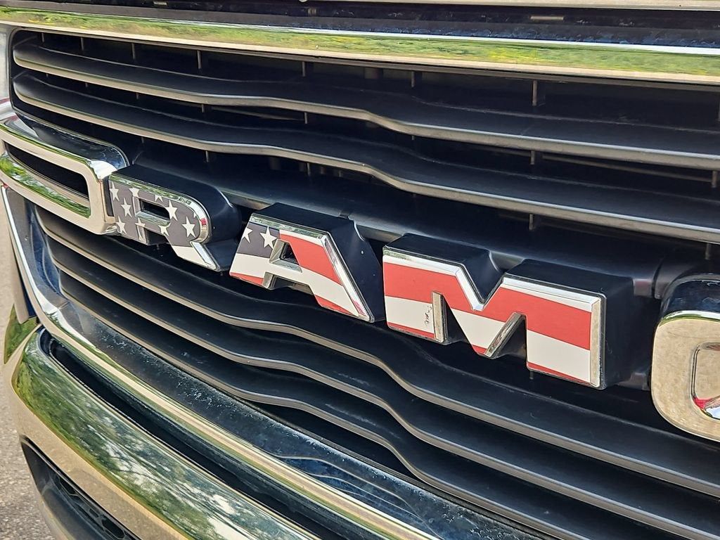 2021 RAM 1500 Big Horn Crew Cab 4x4 5'7" Box