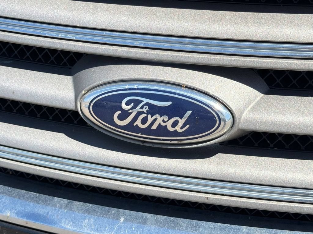 2013 Ford Taurus SEL