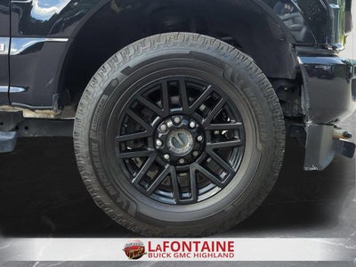 2022 Ford F-350 LARIAT