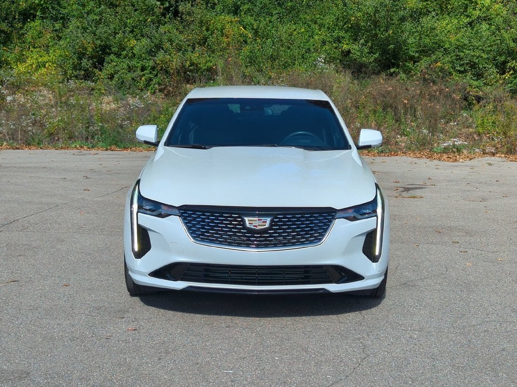 2024 Cadillac CT4 Luxury