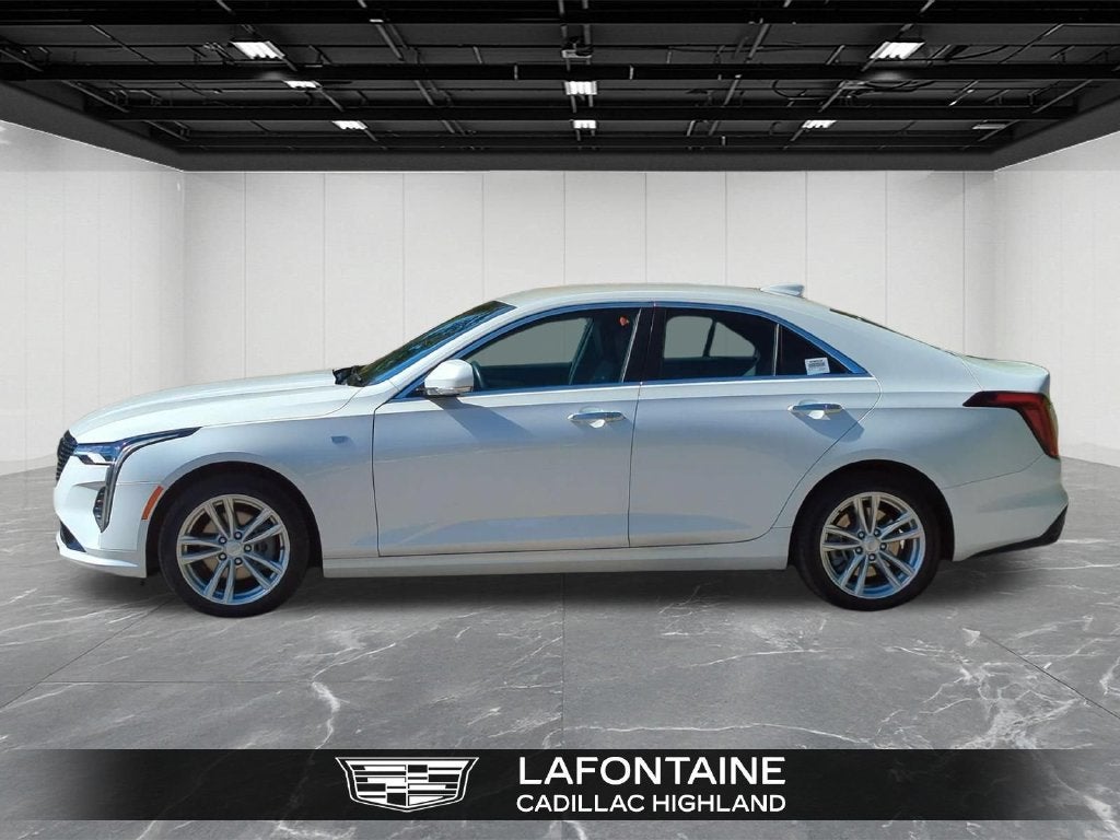 2024 Cadillac CT4 Luxury