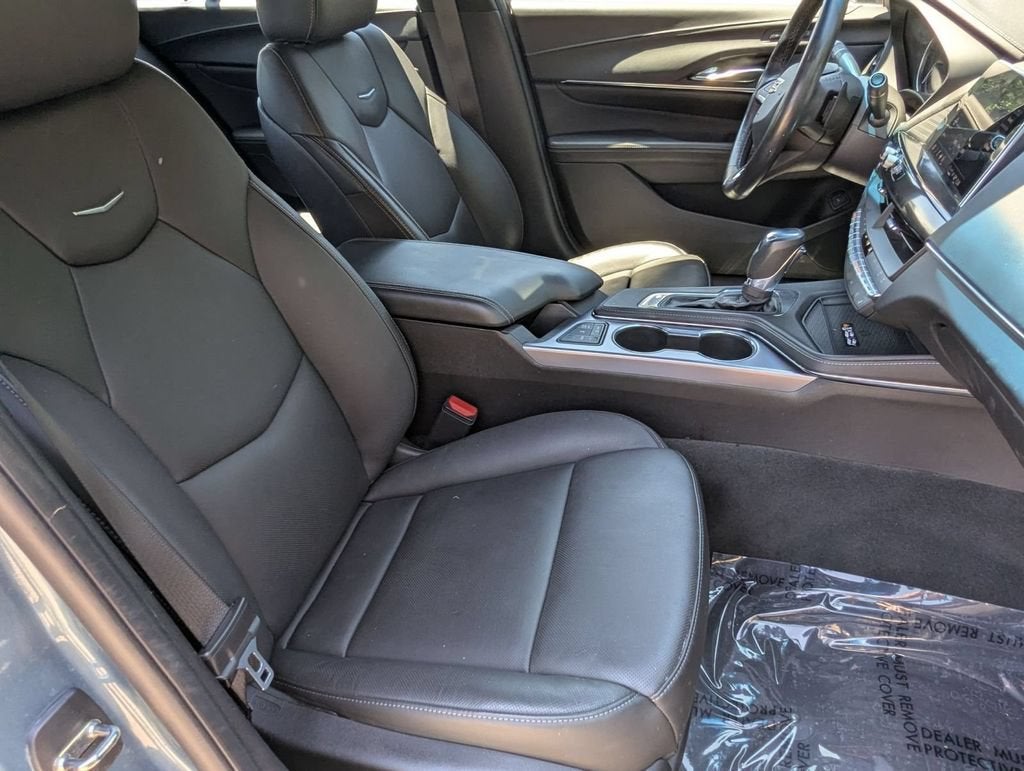 2023 Cadillac CT4 Premium Luxury