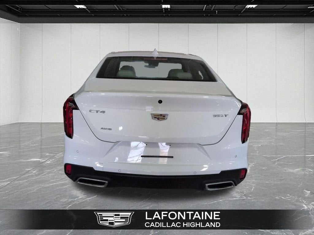 2023 Cadillac CT4 Luxury