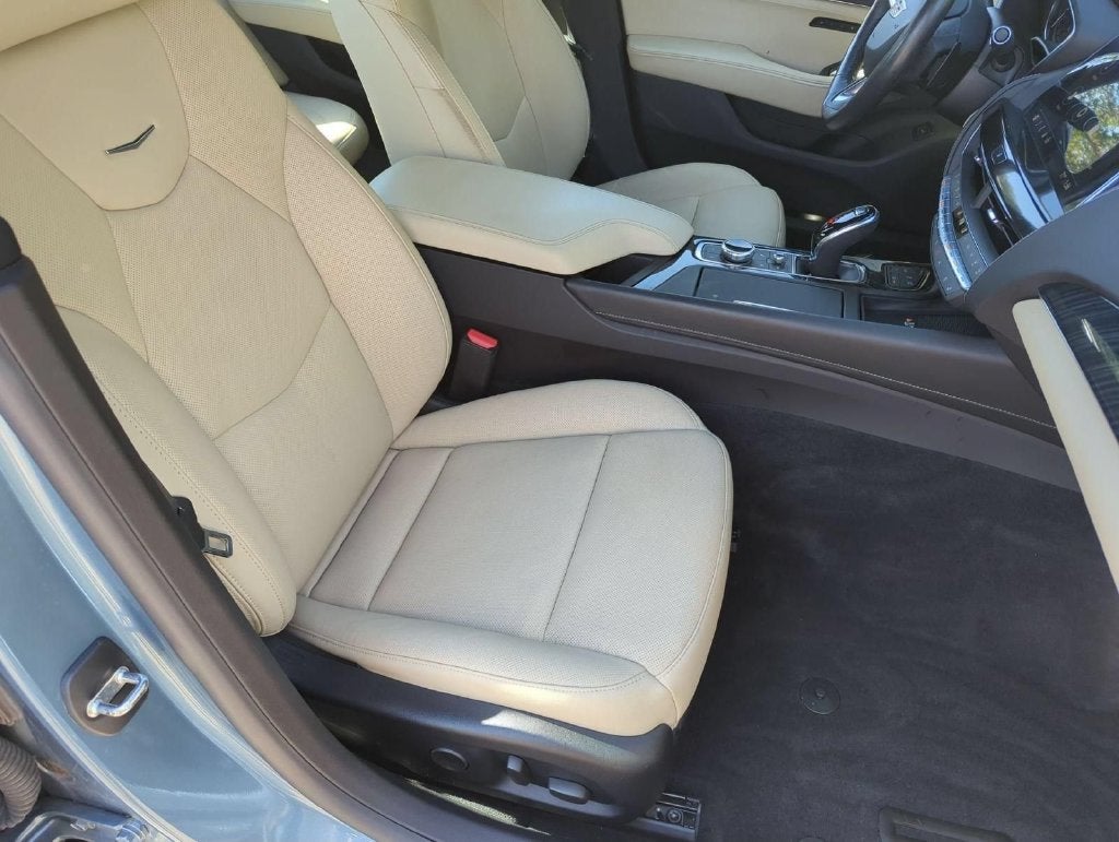 2024 Cadillac CT5 Premium Luxury