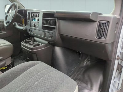 2025 Chevrolet Express Cargo WT