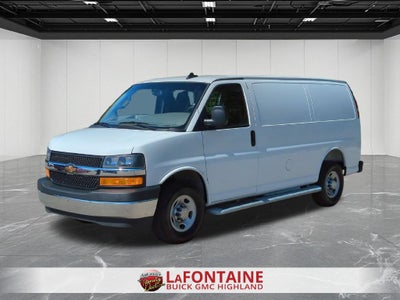 2025 Chevrolet Express Cargo WT
