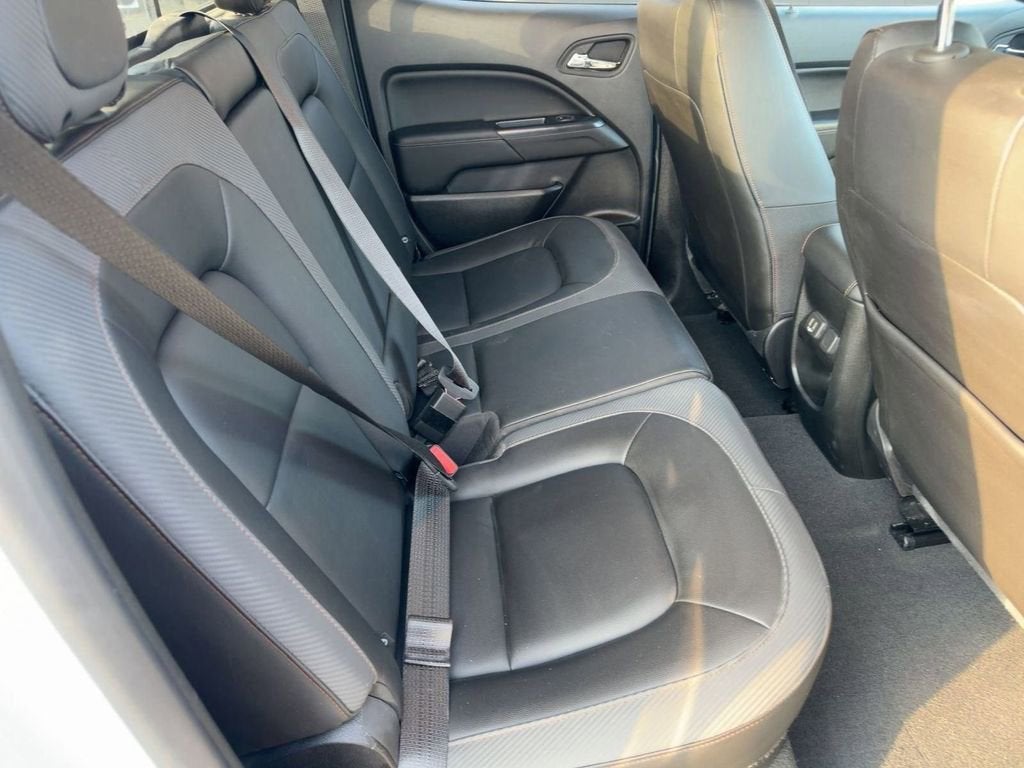 2022 GMC Canyon AT4 - Leather