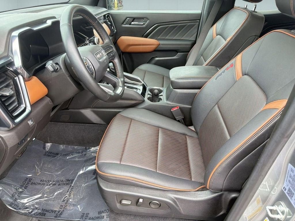 2023 GMC Canyon AT4