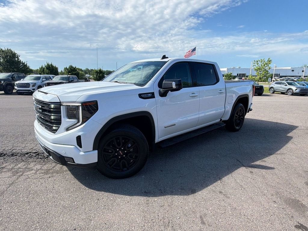 2024 GMC Sierra 1500 Elevation