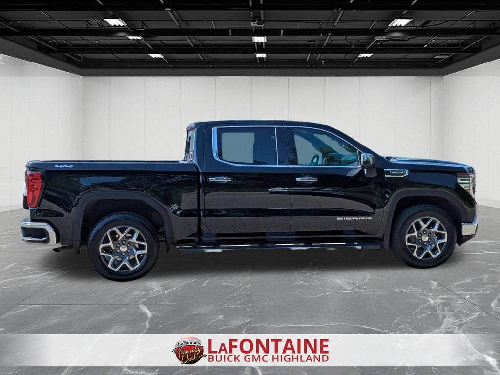 2022 GMC Sierra 1500 SLT