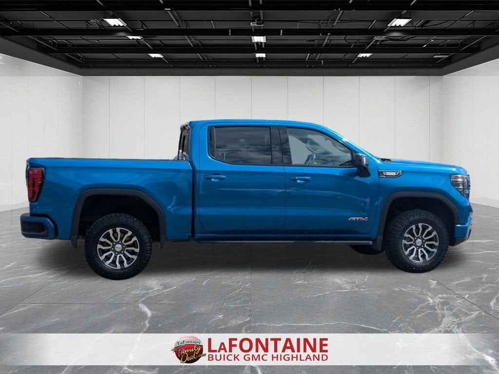 2023 GMC Sierra 1500 AT4
