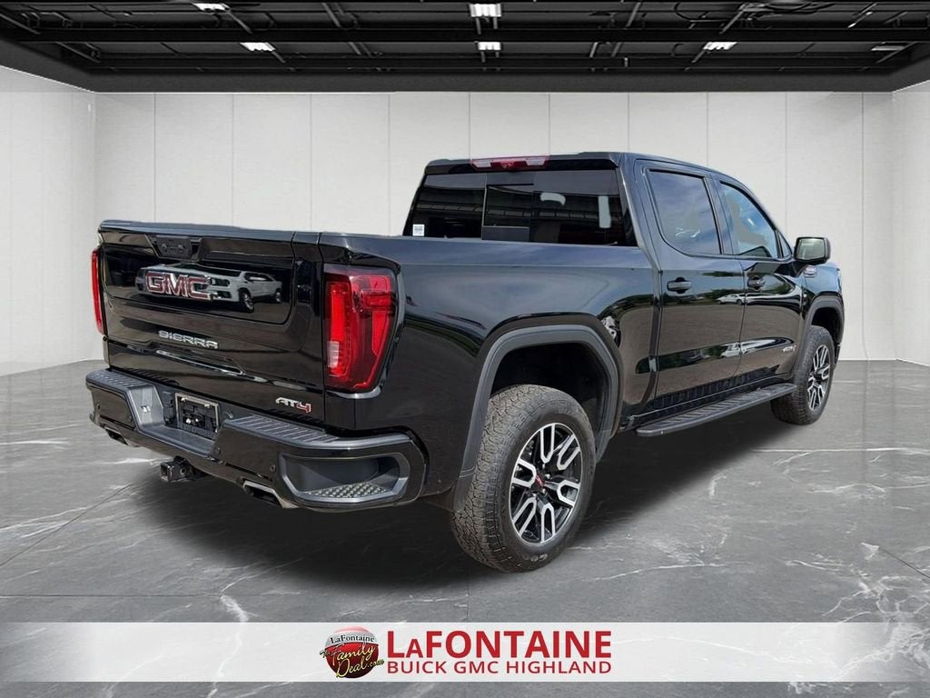 2024 GMC Sierra 1500 AT4