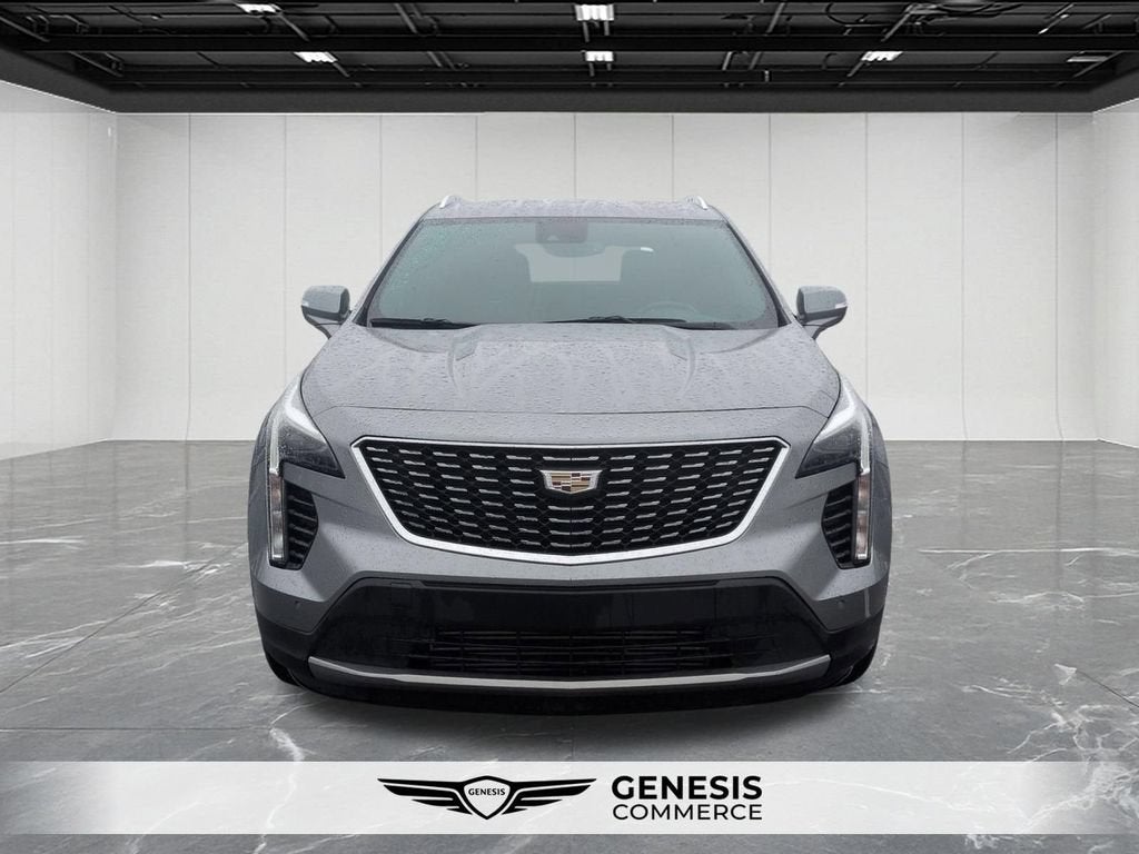 2023 Cadillac XT4 FWD Premium Luxury