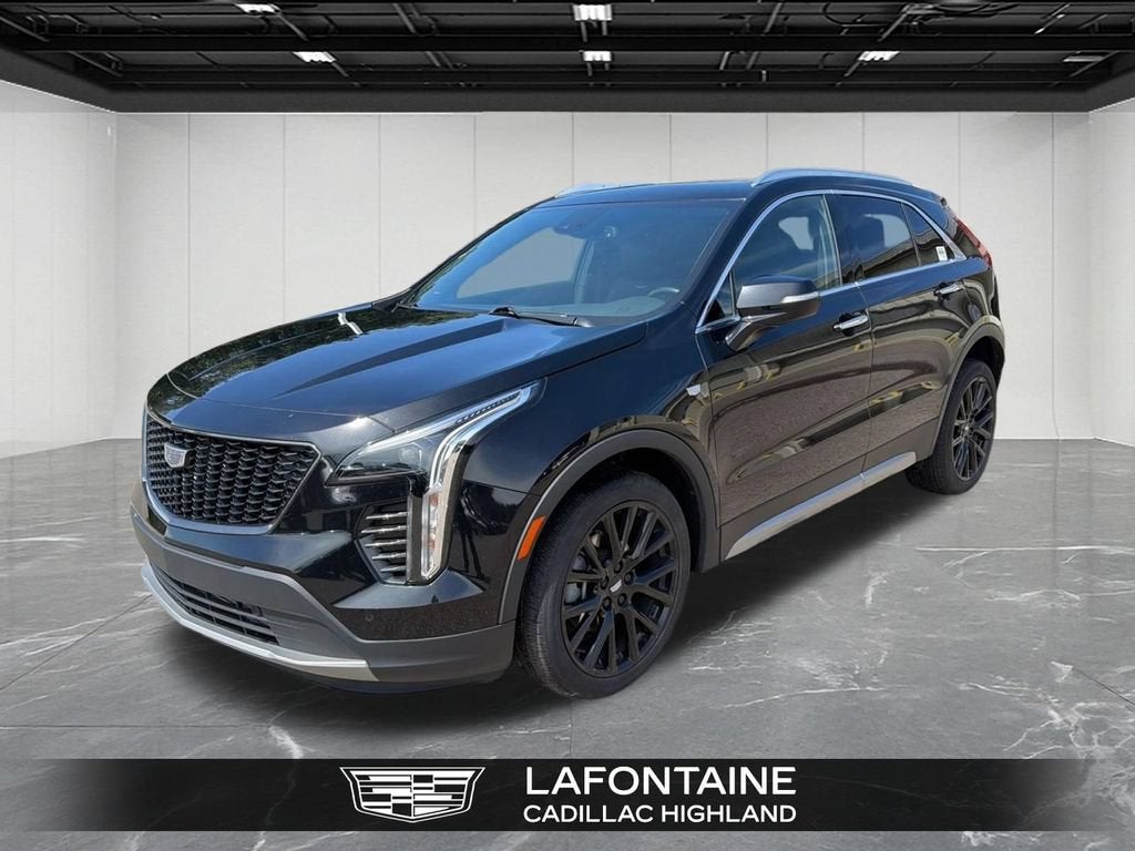 2023 Cadillac XT4 AWD Premium Luxury
