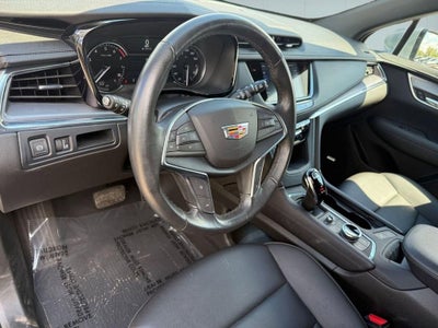 2023 Cadillac XT5 Luxury