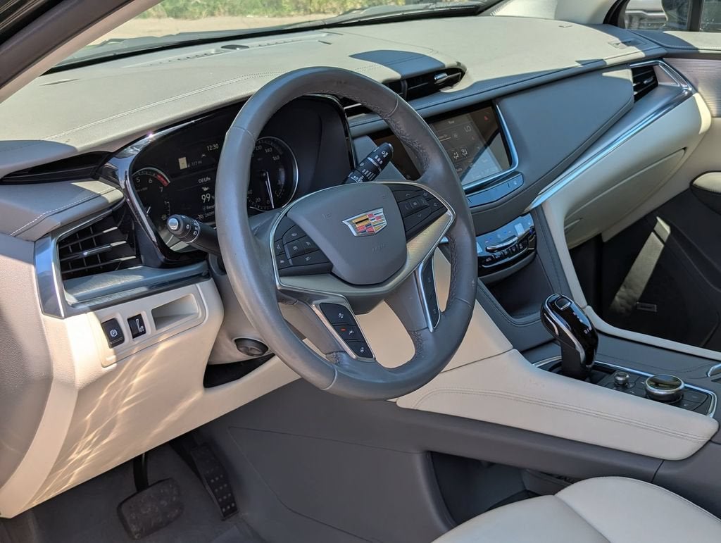 2023 Cadillac XT5 Premium Luxury