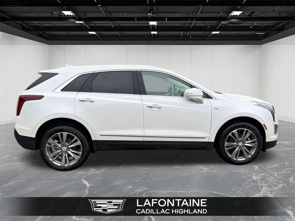 2025 Cadillac XT5 Premium Luxury