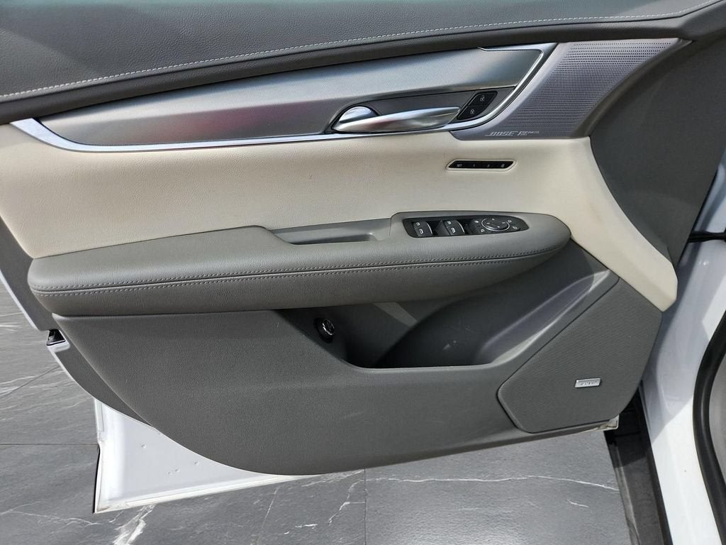 2023 Cadillac XT5 AWD Premium Luxury