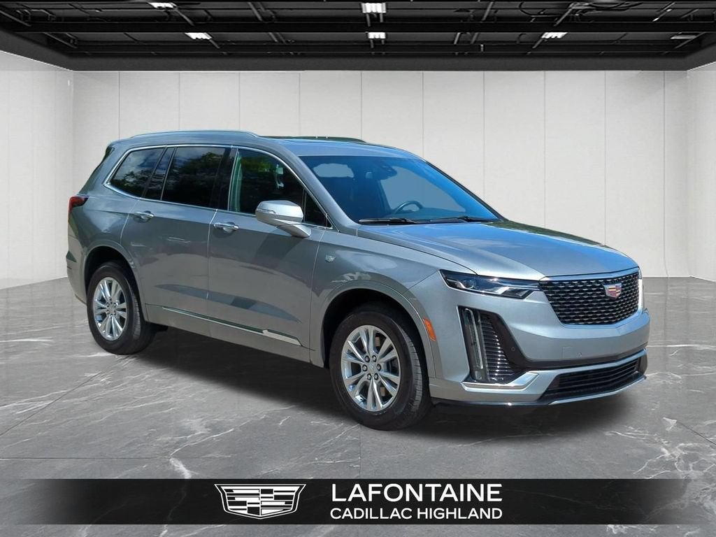 2025 Cadillac XT6 Luxury