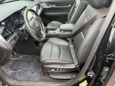 2024 Cadillac XT6 Luxury