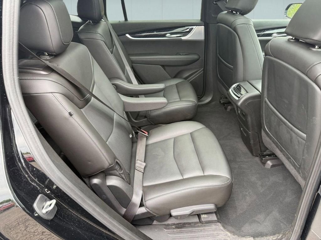 2024 Cadillac XT6 Luxury