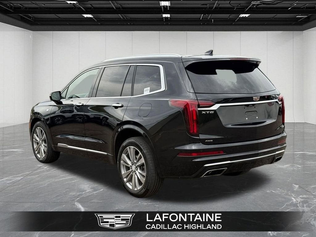 2024 Cadillac XT6 Luxury
