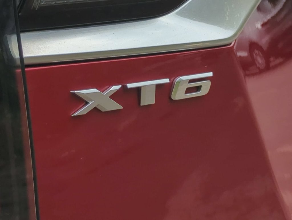 2024 Cadillac XT6 Sport
