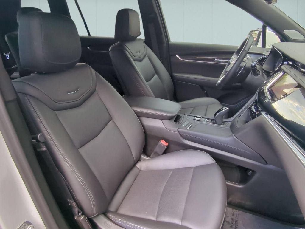 2024 Cadillac XT6 Sport