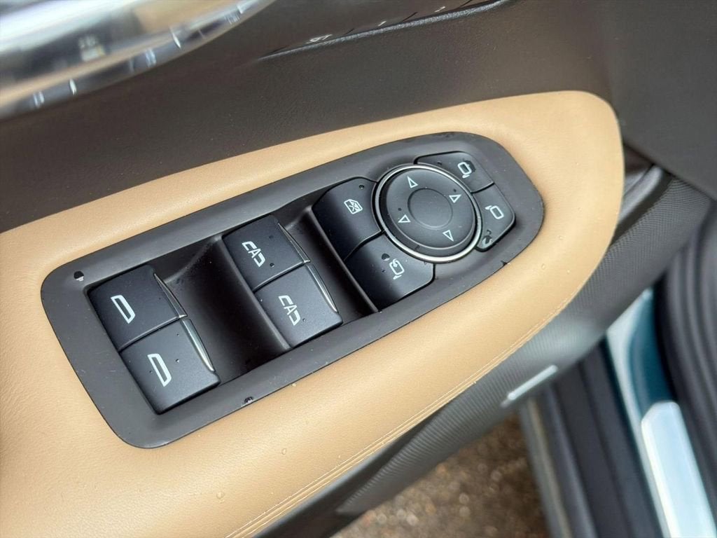 2025 Cadillac XT6 Sport