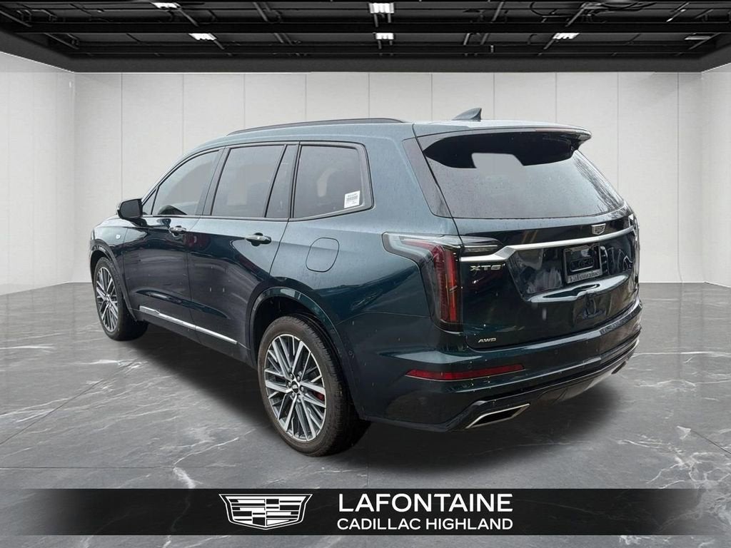 2025 Cadillac XT6 Sport