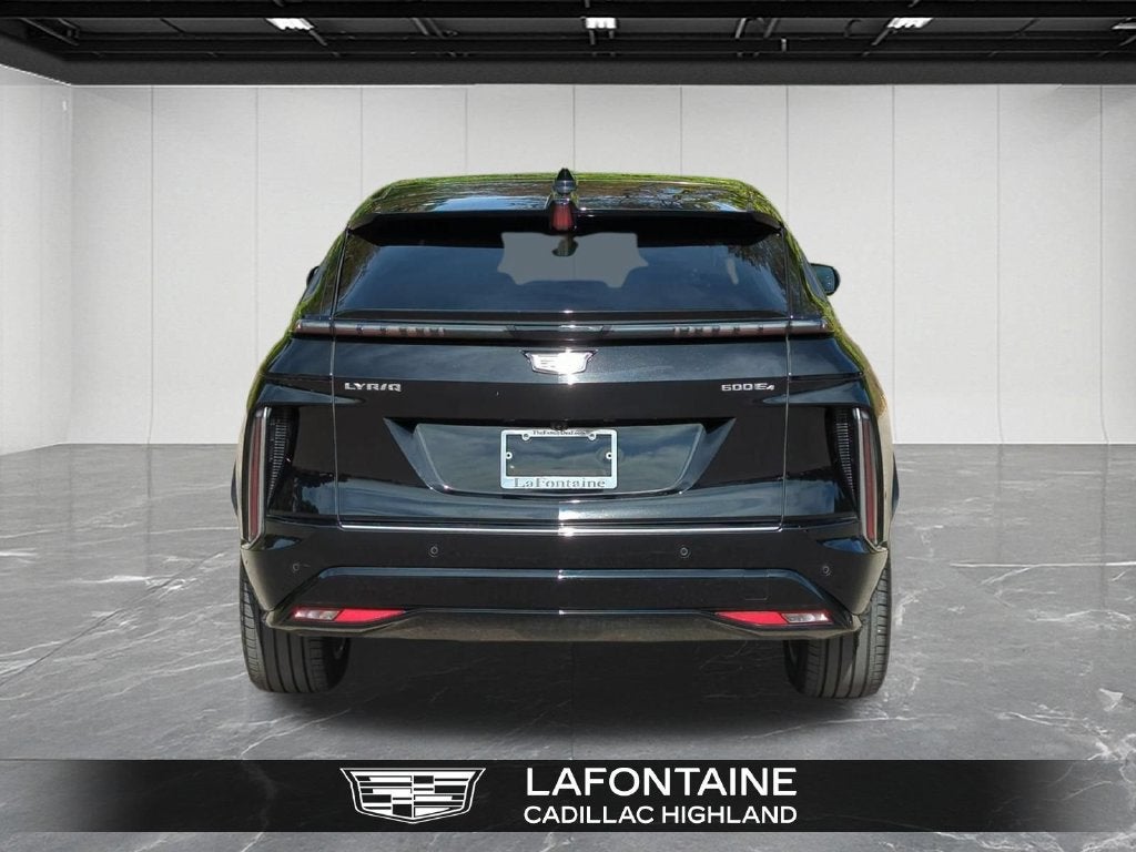 2024 Cadillac LYRIQ Luxury 1