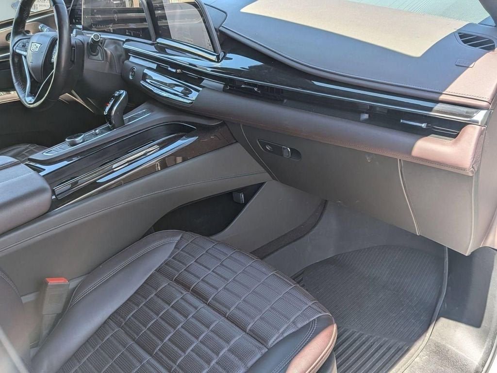 2023 Cadillac Escalade ESV Premium Luxury Platinum
