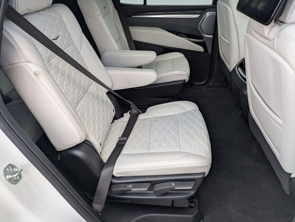 2025 Cadillac Escalade Escalade-V