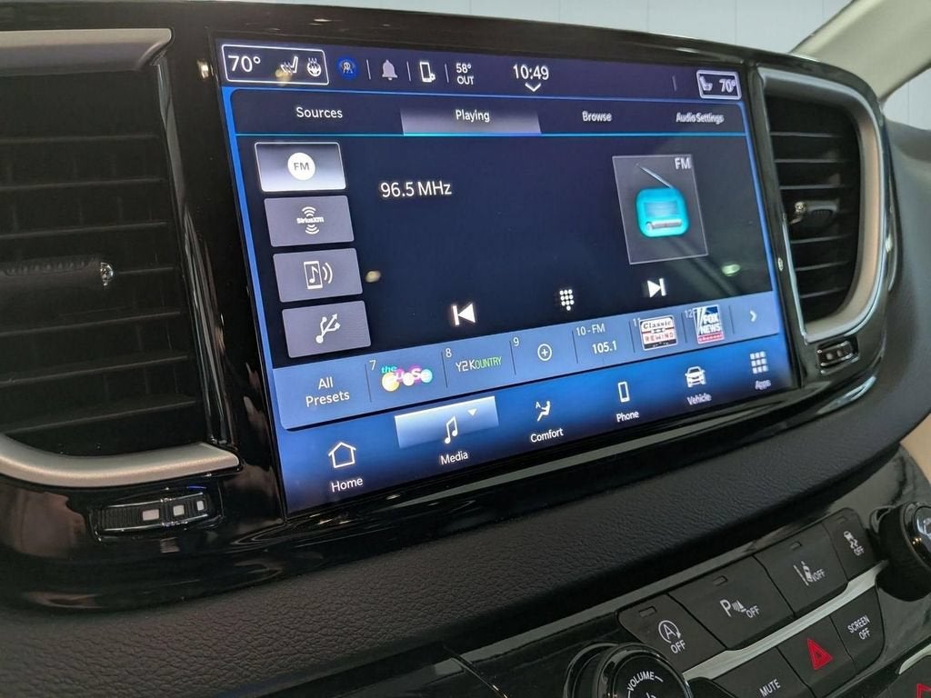 2024 Chrysler Pacifica Touring L