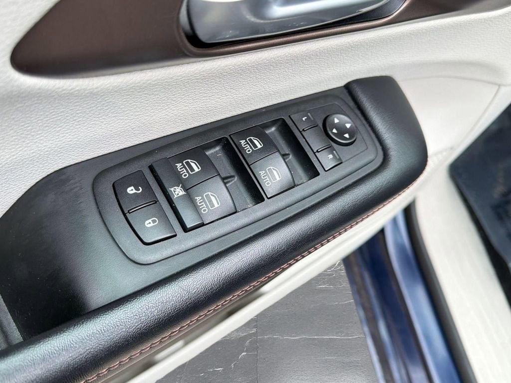 2018 Chrysler Pacifica Touring L Plus