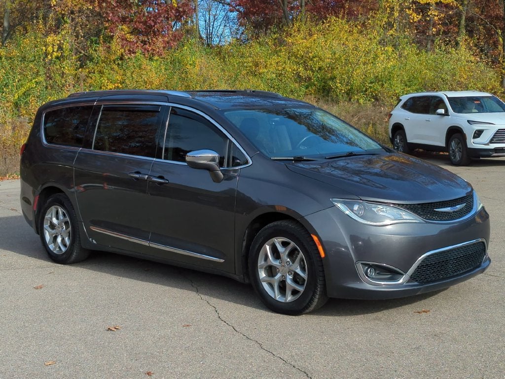 2019 Chrysler Pacifica Limited