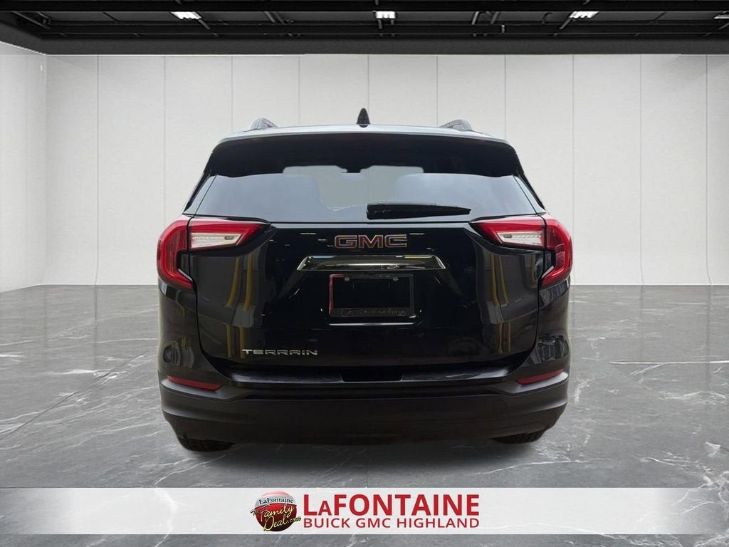 2023 GMC Terrain SLE