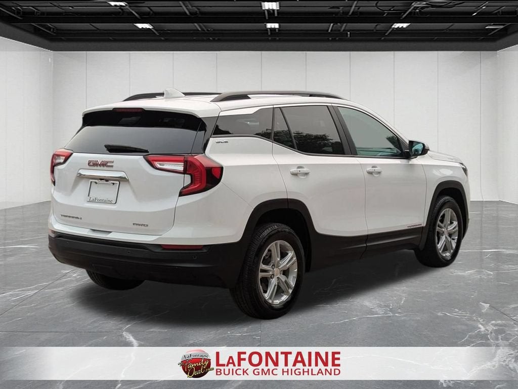 2024 GMC Terrain SLE