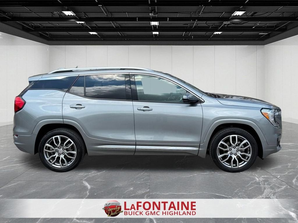 2023 GMC Terrain Denali