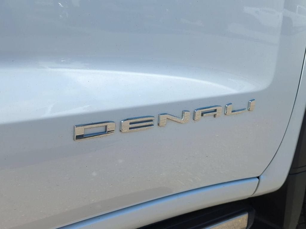 2025 GMC Sierra 1500 Denali