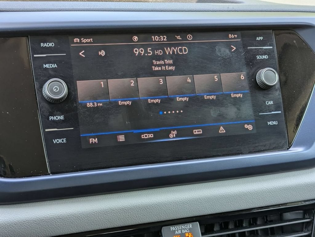 2023 Volkswagen Taos SE