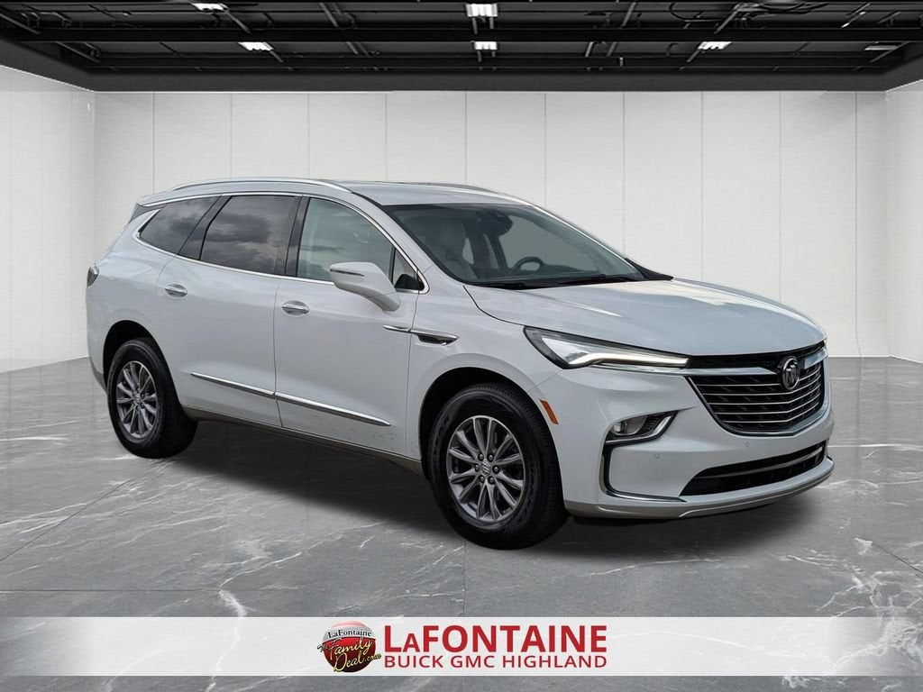 2024 Buick Enclave Essence