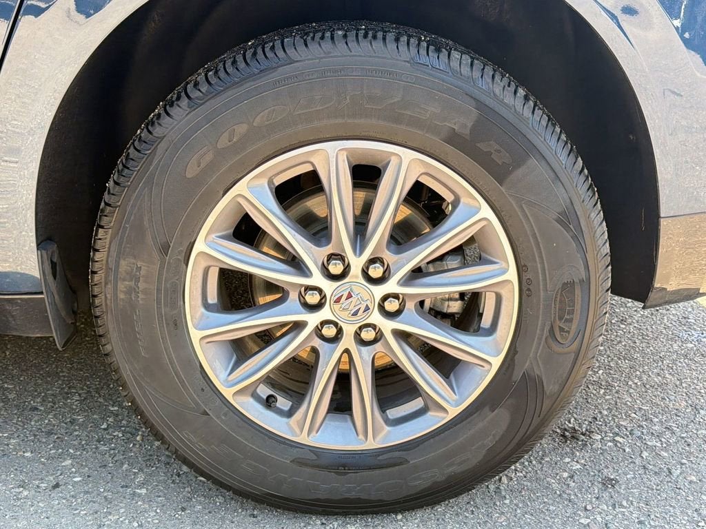 2024 Buick Enclave Essence
