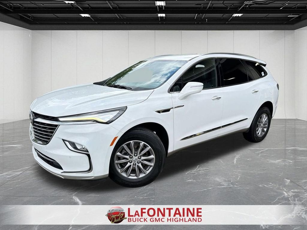 2023 Buick Enclave Essence